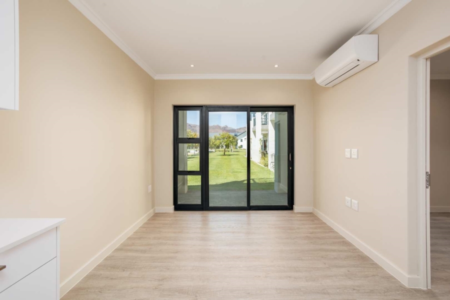 To Let 1 Bedroom Property for Rent in Val De Vie Estate Western Cape